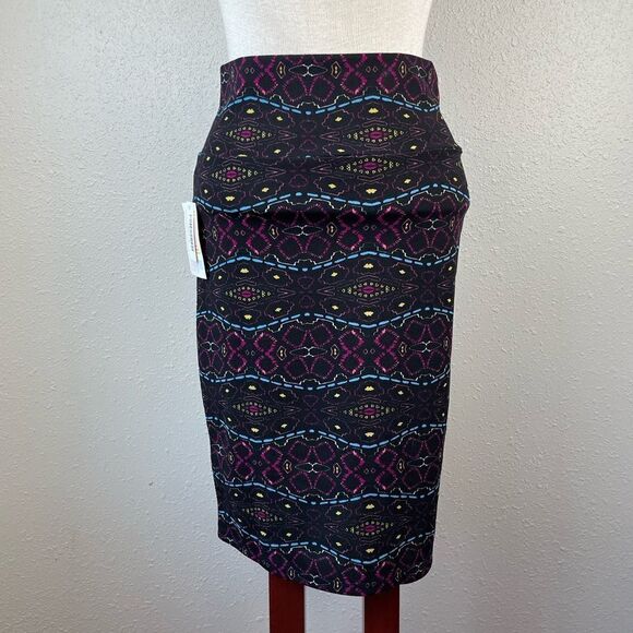 NWT LulaRoe Skirt Size S - Picture 4 of 7